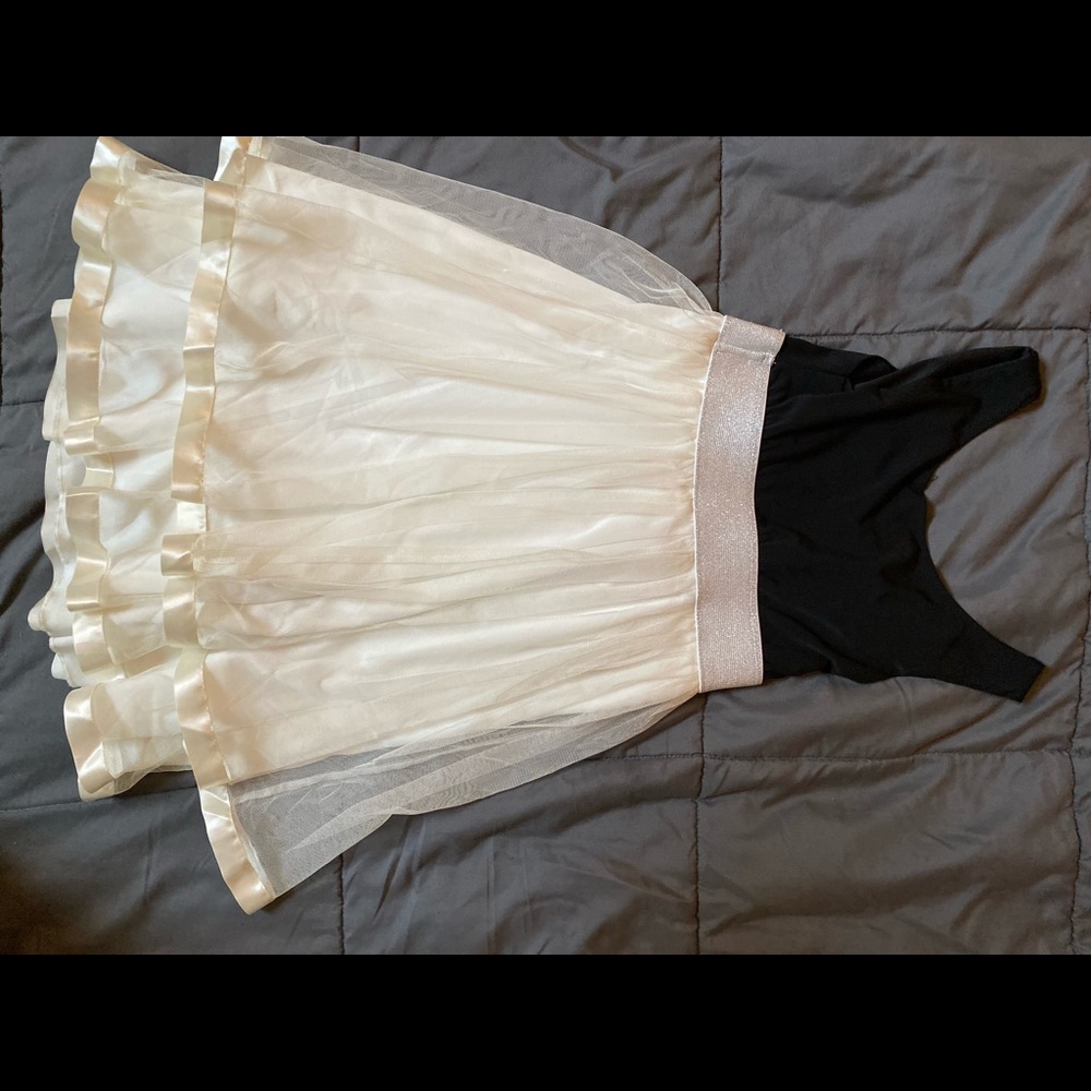 Classy Dress - Picture 2 of 2